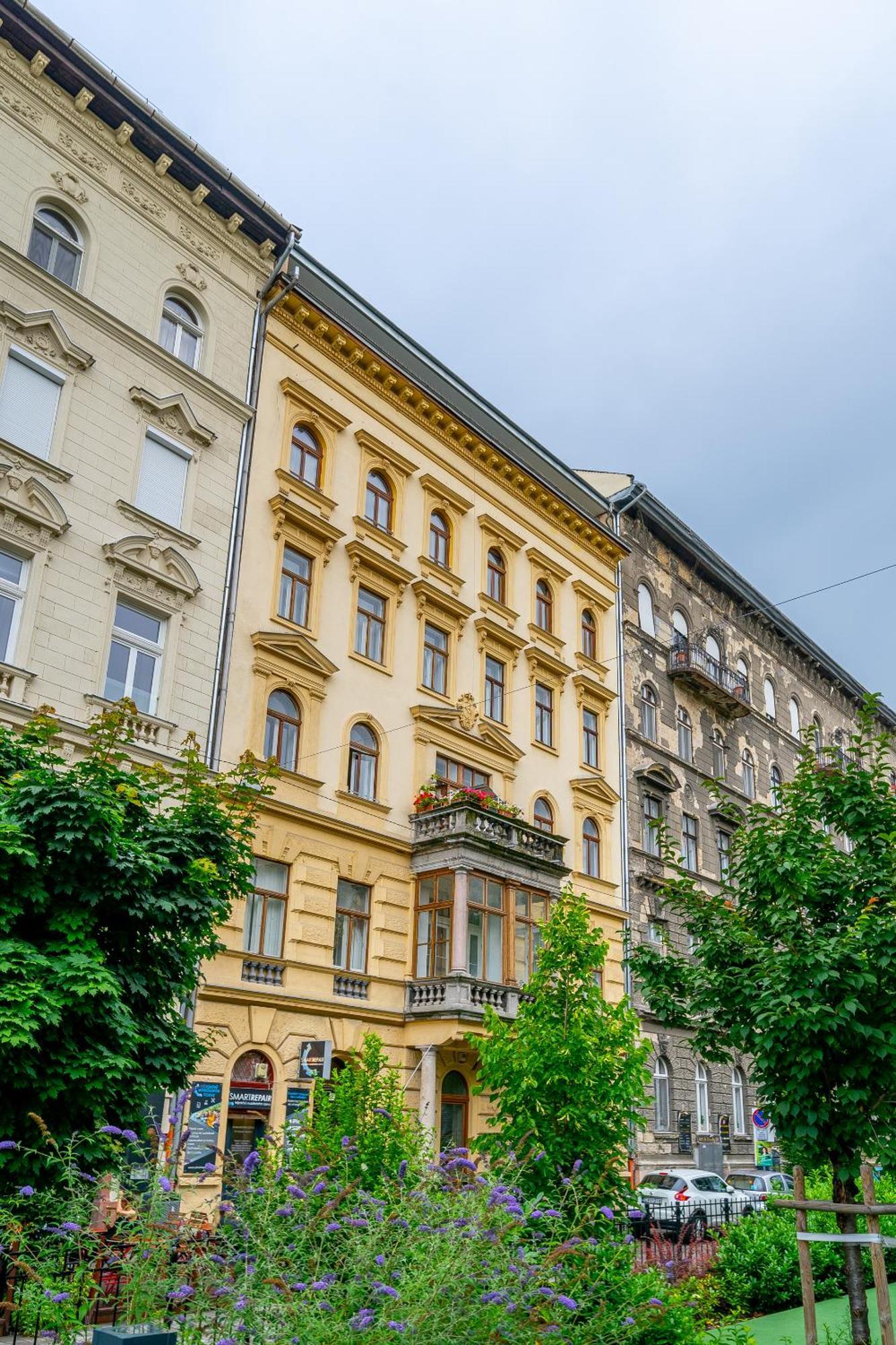Jokai Hideaway Apartment Budapest Exterior photo